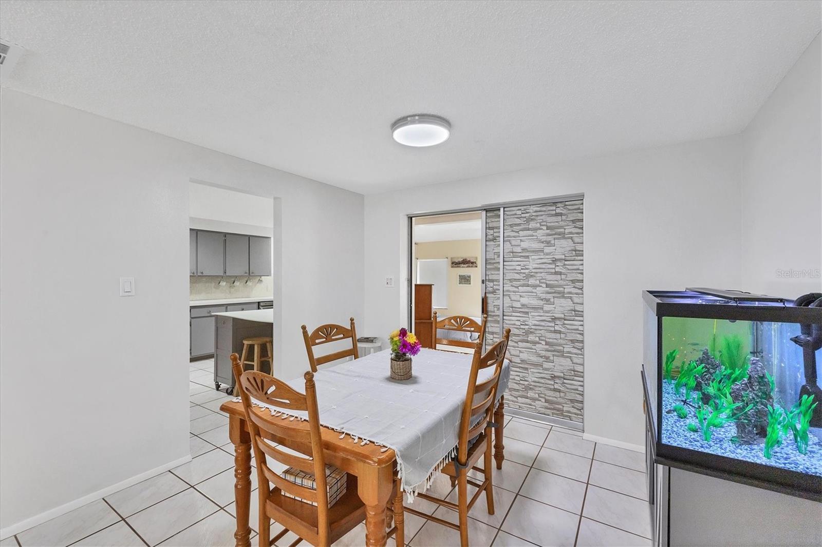 Image 13 of 32 For 3496 Winona Street