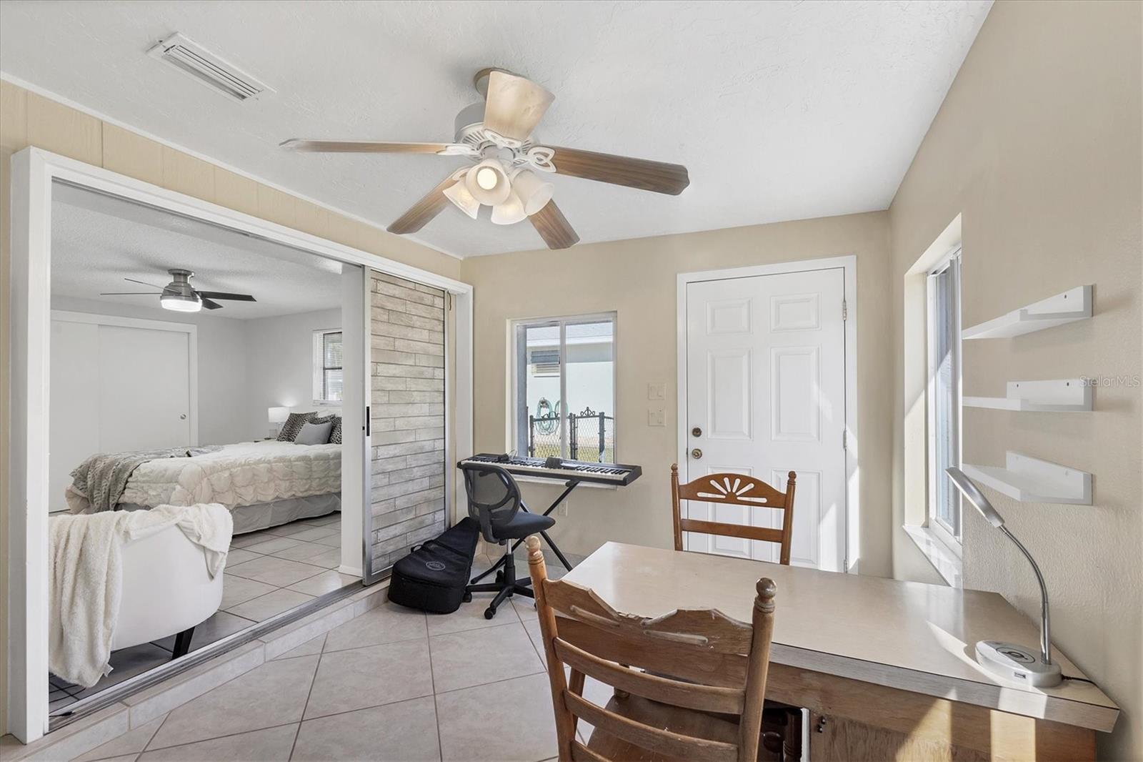 Image 15 of 32 For 3496 Winona Street