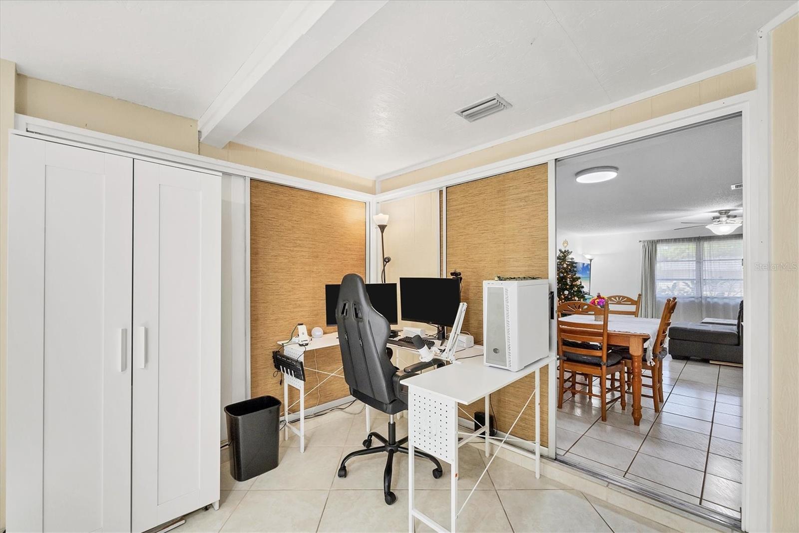 Image 28 of 32 For 3496 Winona Street