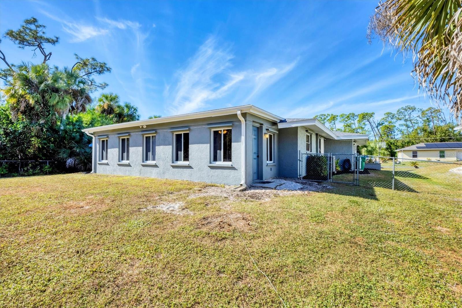 Image 31 of 32 For 3496 Winona Street