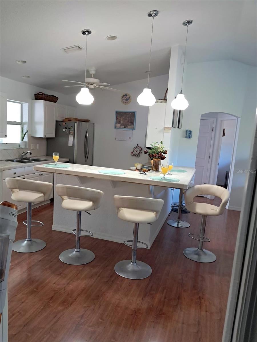 Image 14 of 46 For 15113 Gulistan Avenue