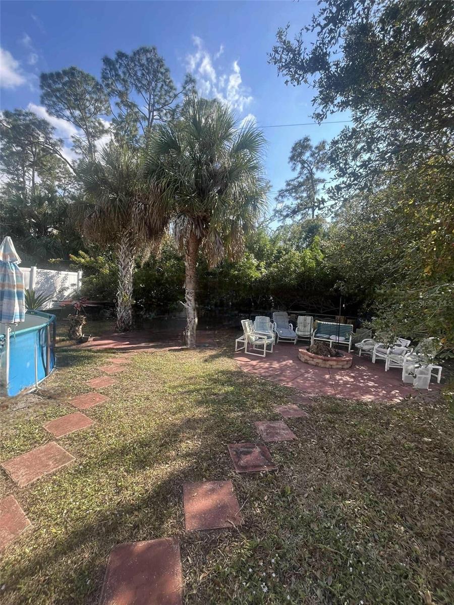 Image 38 of 46 For 15113 Gulistan Avenue