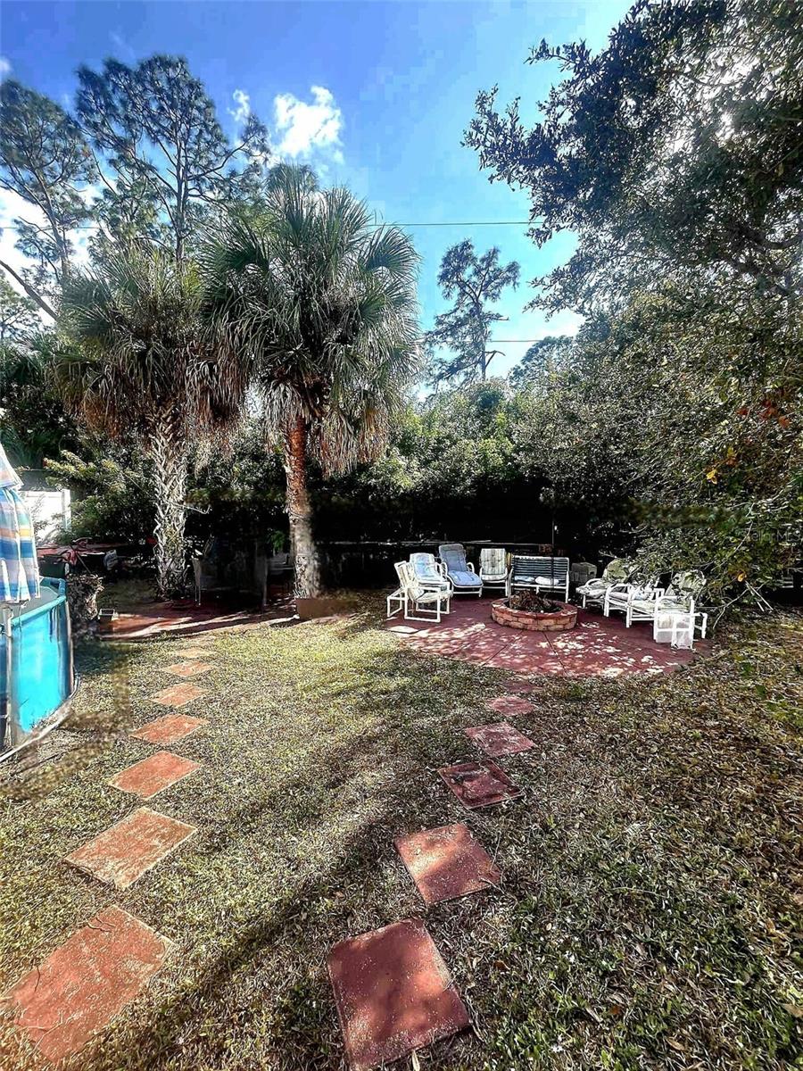 Image 39 of 46 For 15113 Gulistan Avenue