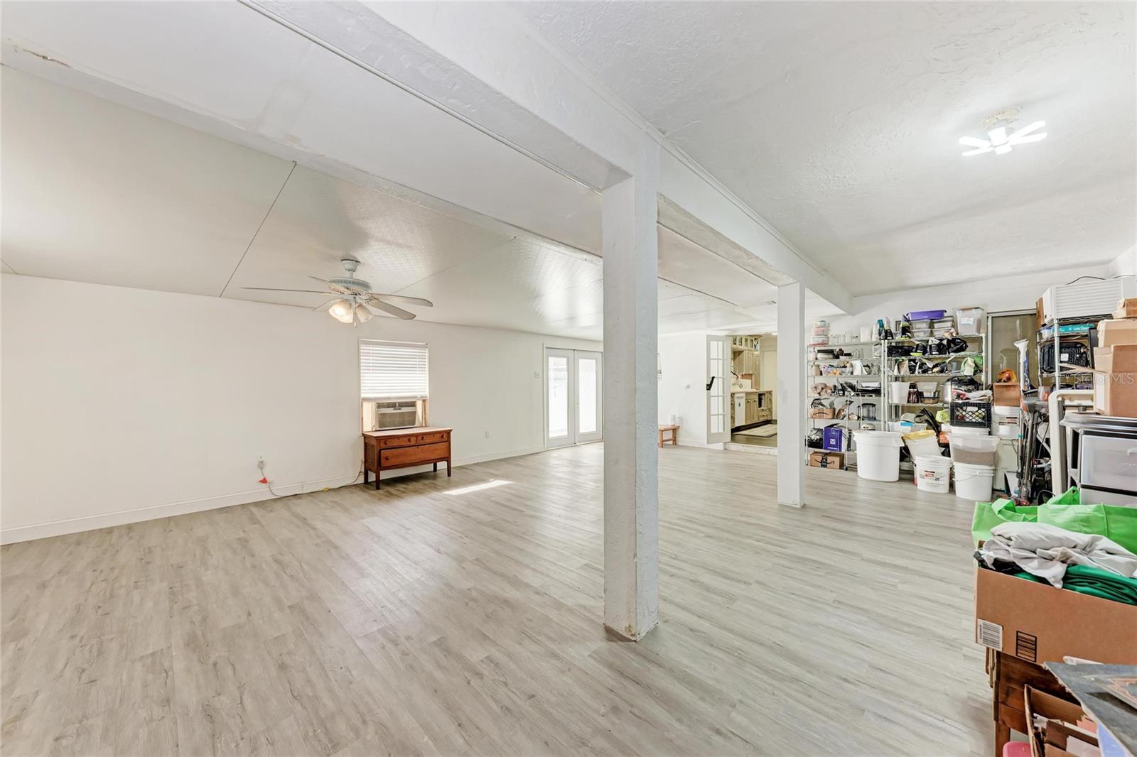 Image 31 of 88 For 1499 17th Street W