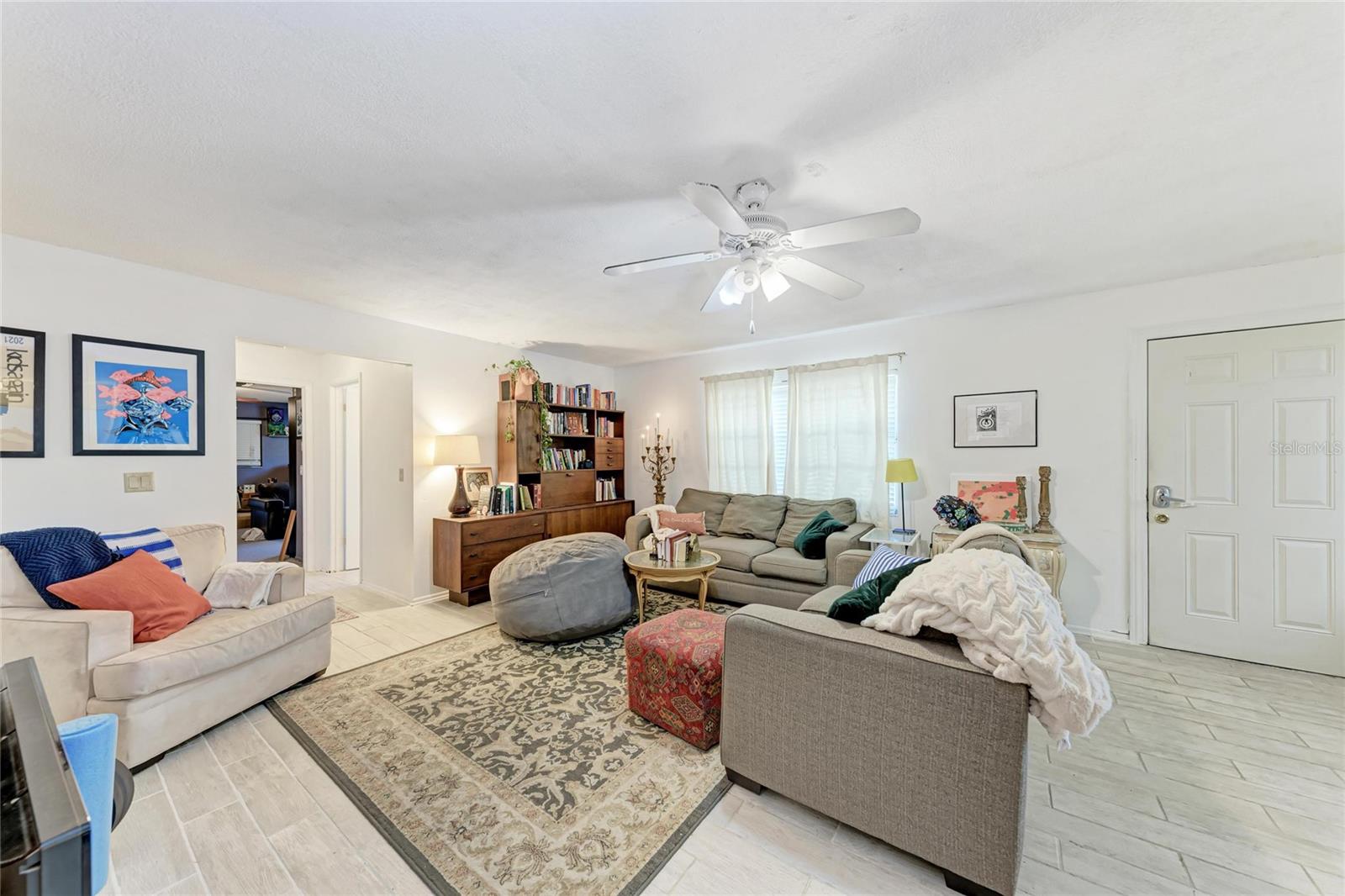 Image 34 of 88 For 1499 17th Street W