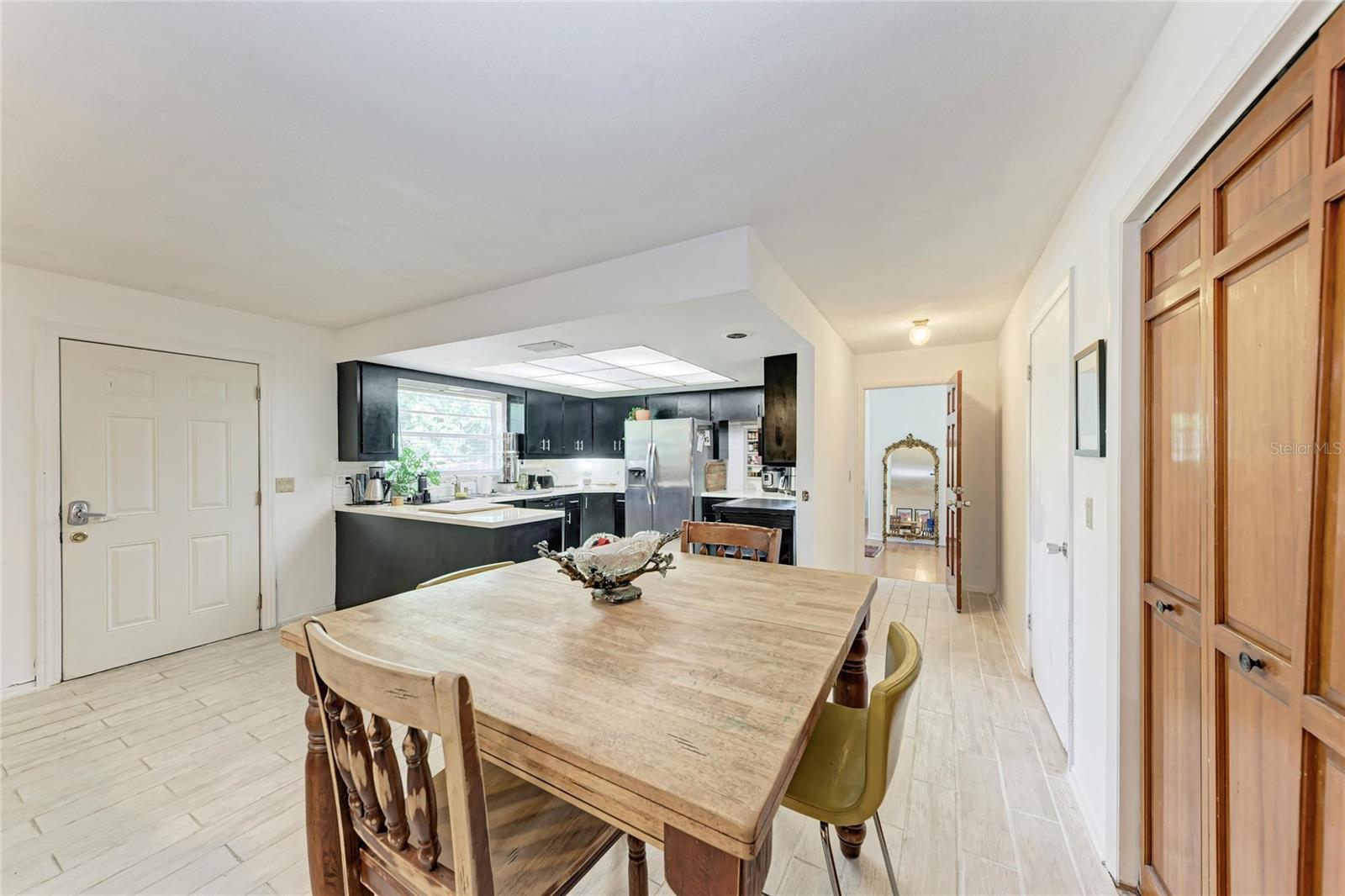 Image 43 of 88 For 1499 17th Street W