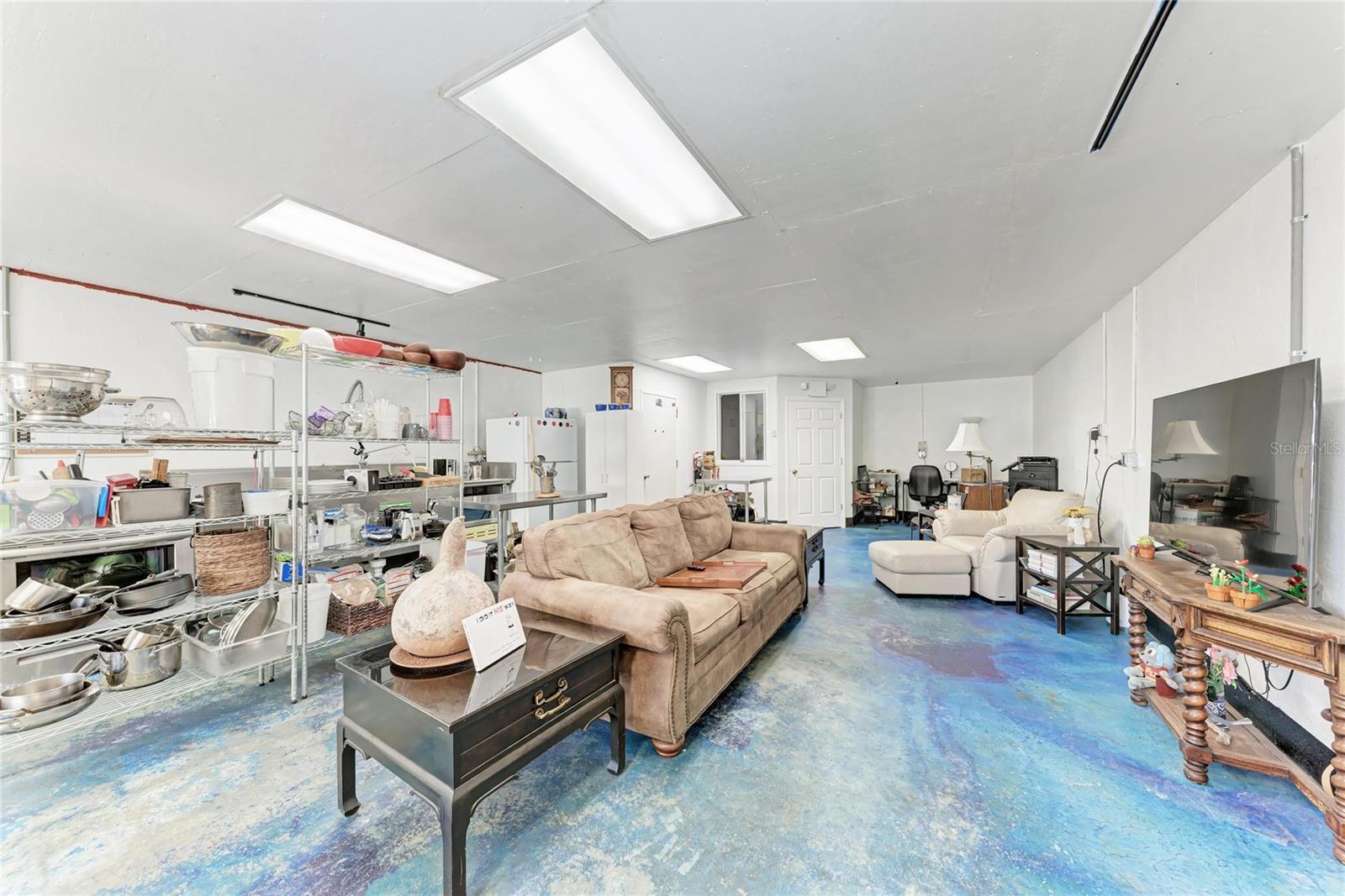 Image 64 of 88 For 1499 17th Street W