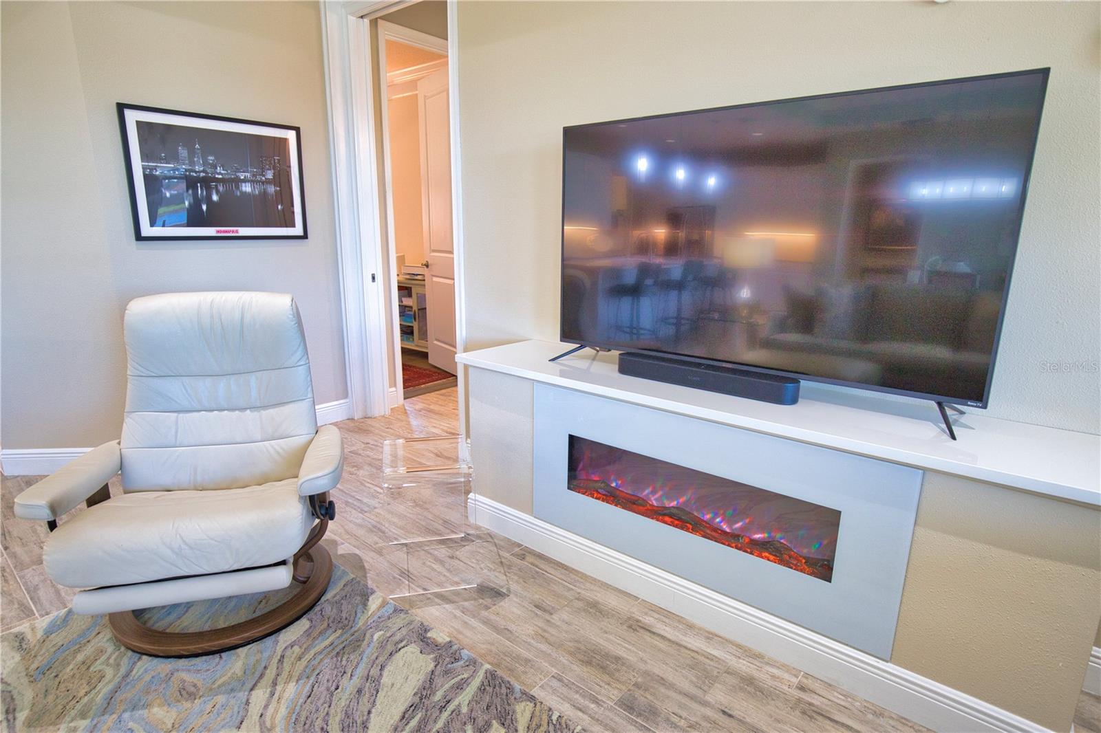 Image 35 of 66 For 11689 Tapestry Lane