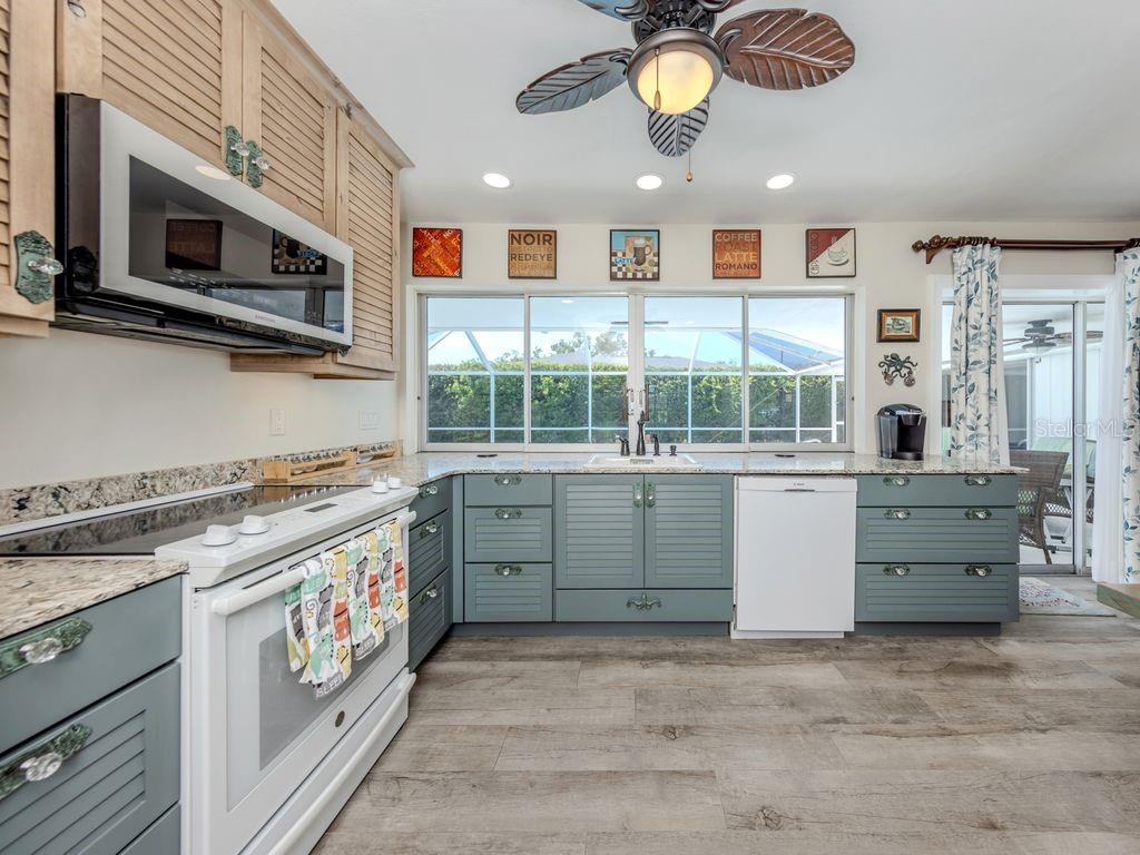 Image 16 of 33 For 601 Apalachicola Road