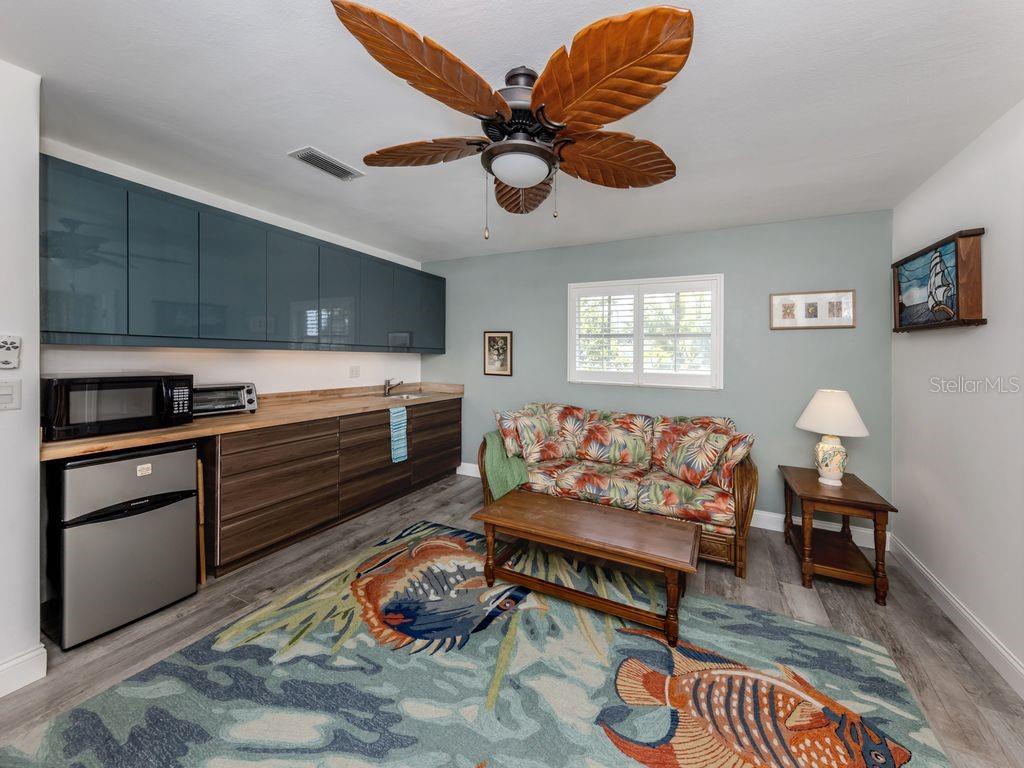 Image 24 of 33 For 601 Apalachicola Road