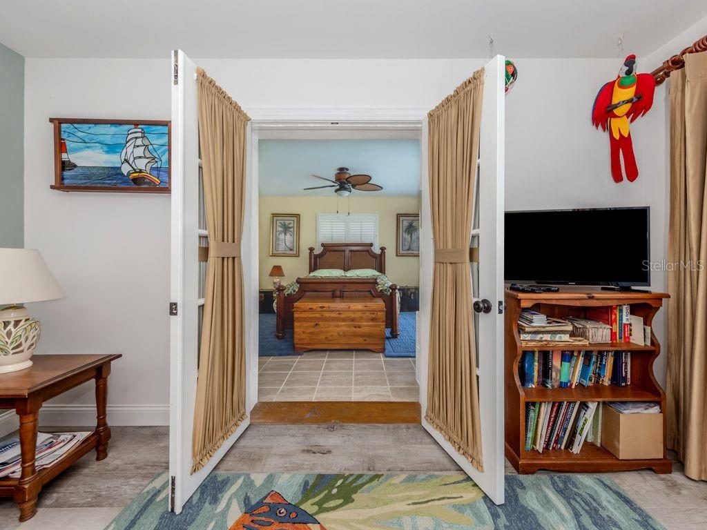 Image 26 of 33 For 601 Apalachicola Road