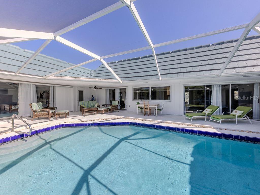 Image 3 of 33 For 601 Apalachicola Road