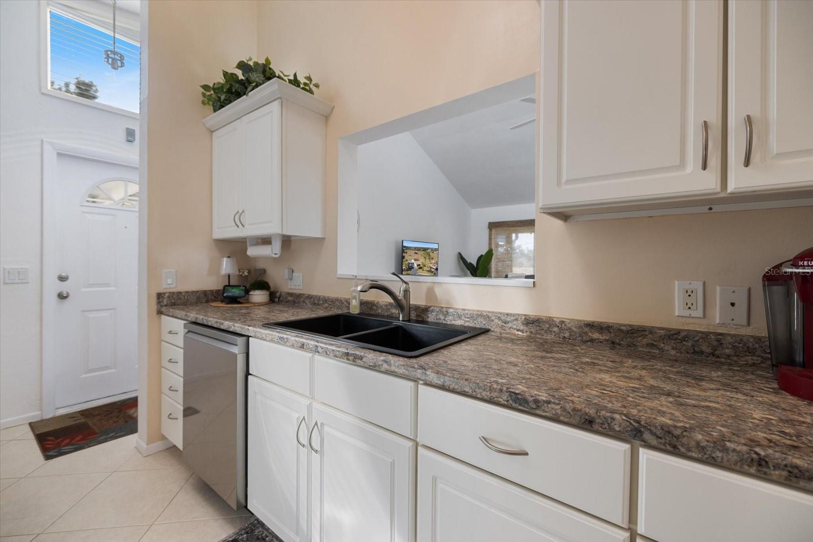 Image 10 of 53 For 702 White Pine Tree Road 72