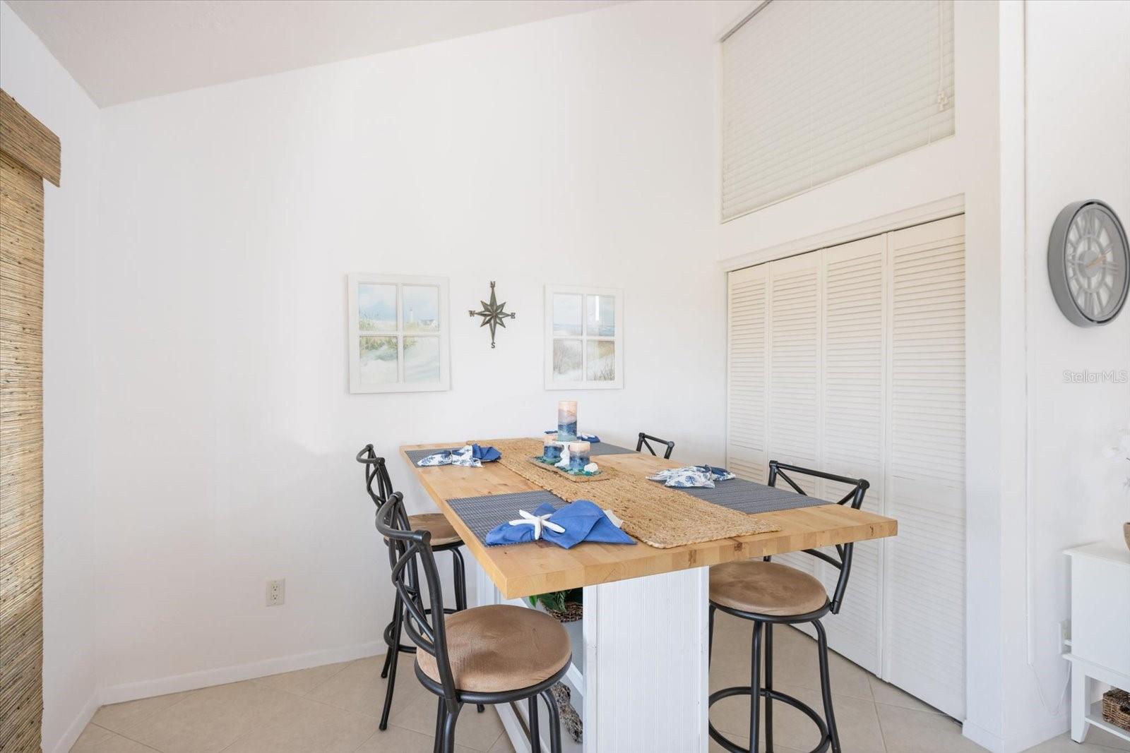 Image 12 of 53 For 702 White Pine Tree Road 72