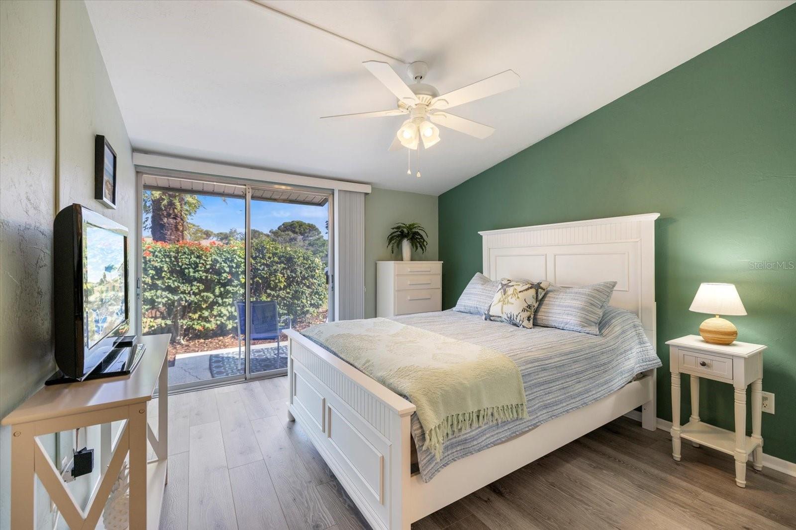 Image 26 of 53 For 702 White Pine Tree Road 72