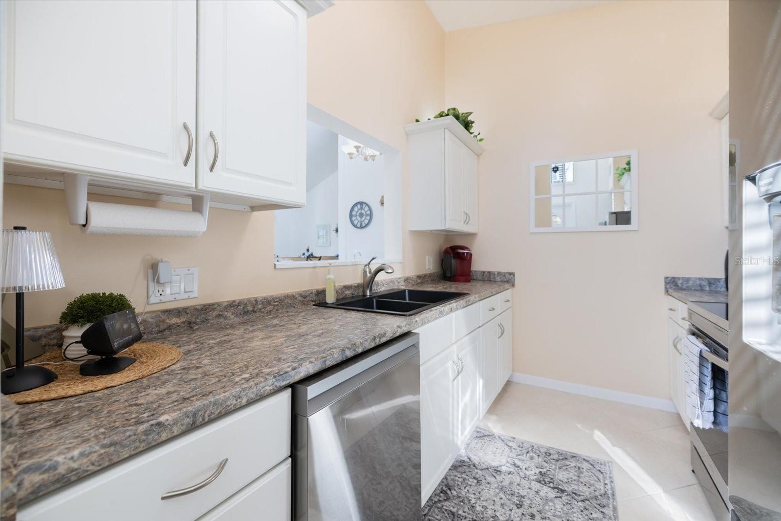 Image 7 of 53 For 702 White Pine Tree Road 72