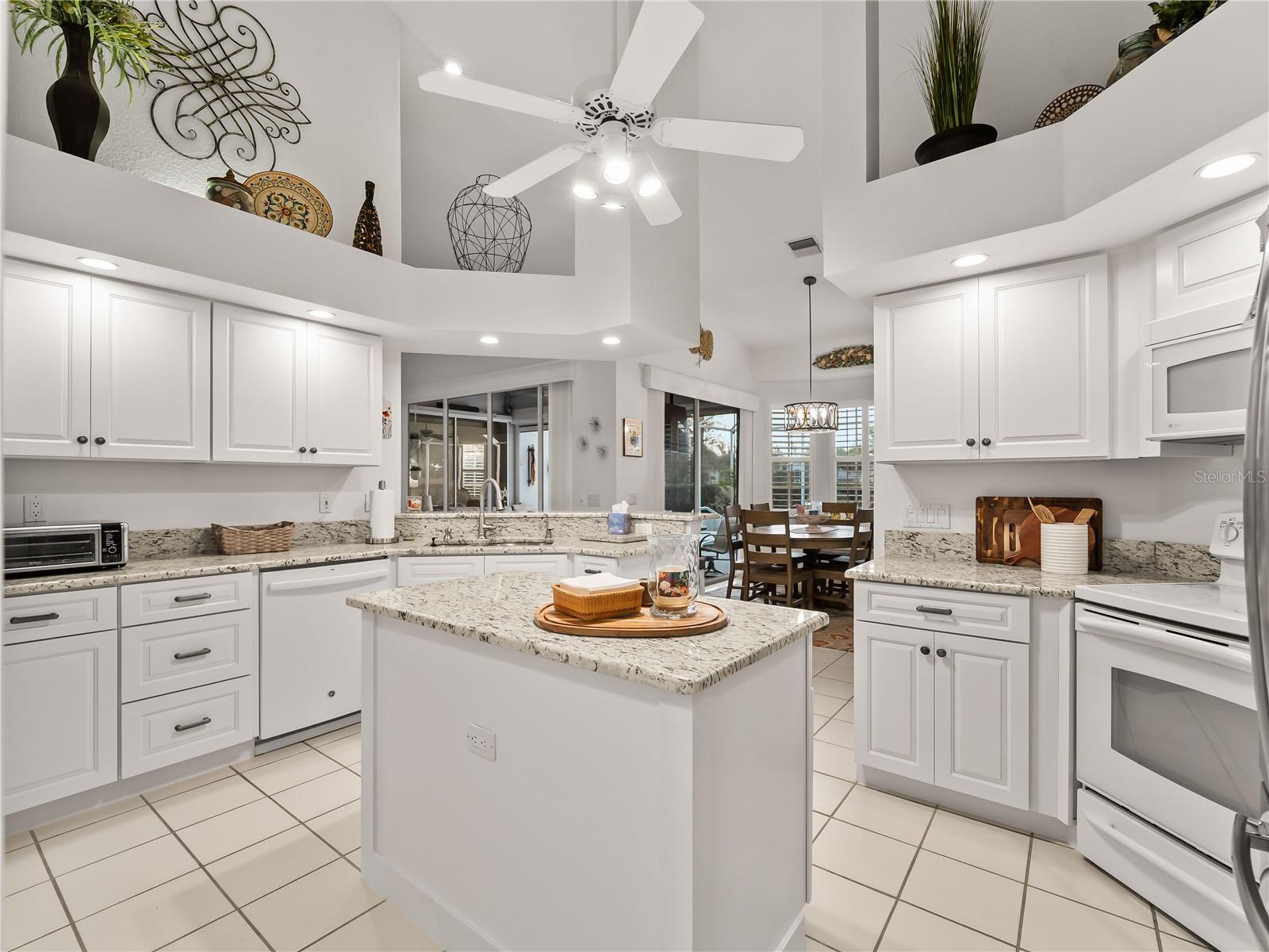 Image 16 of 72 For 1435 Brenner Park Drive