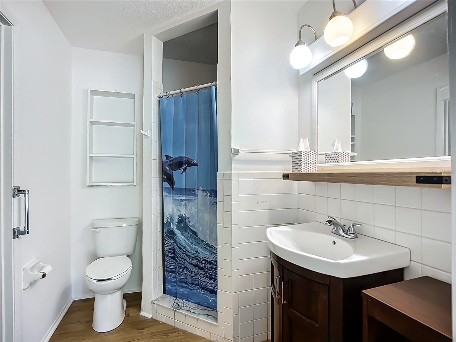 Image 24 of 33 For 595 Seminole Drive