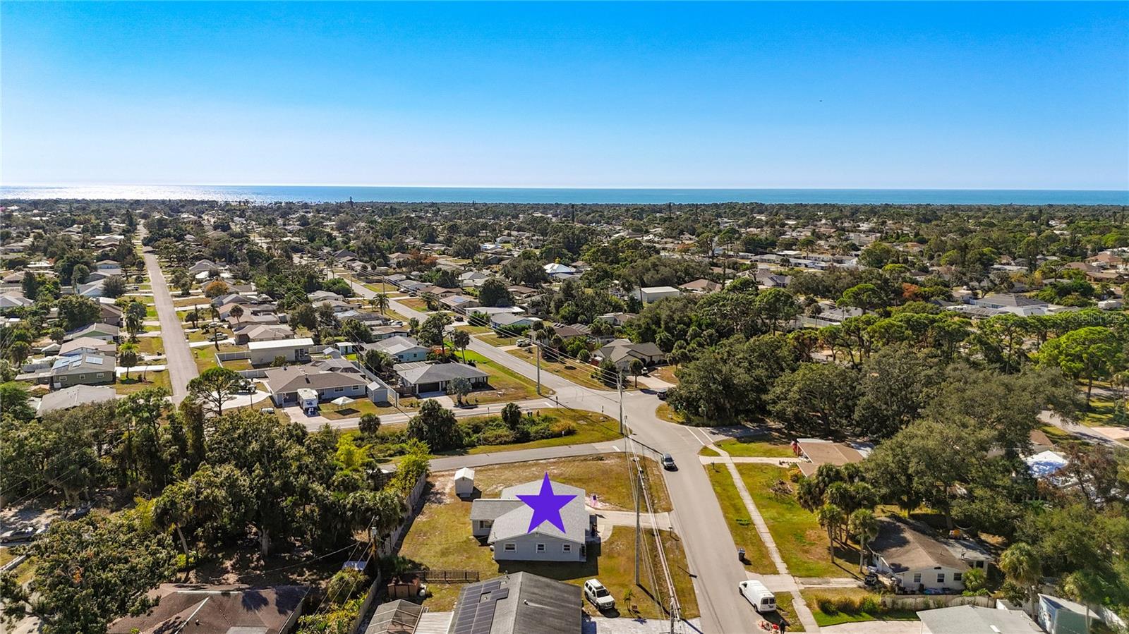 Image 30 of 33 For 595 Seminole Drive