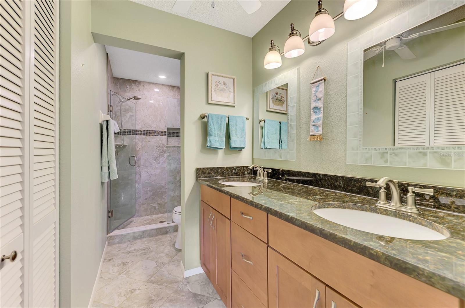 Image 19 of 53 For 320 Mission Trail N H