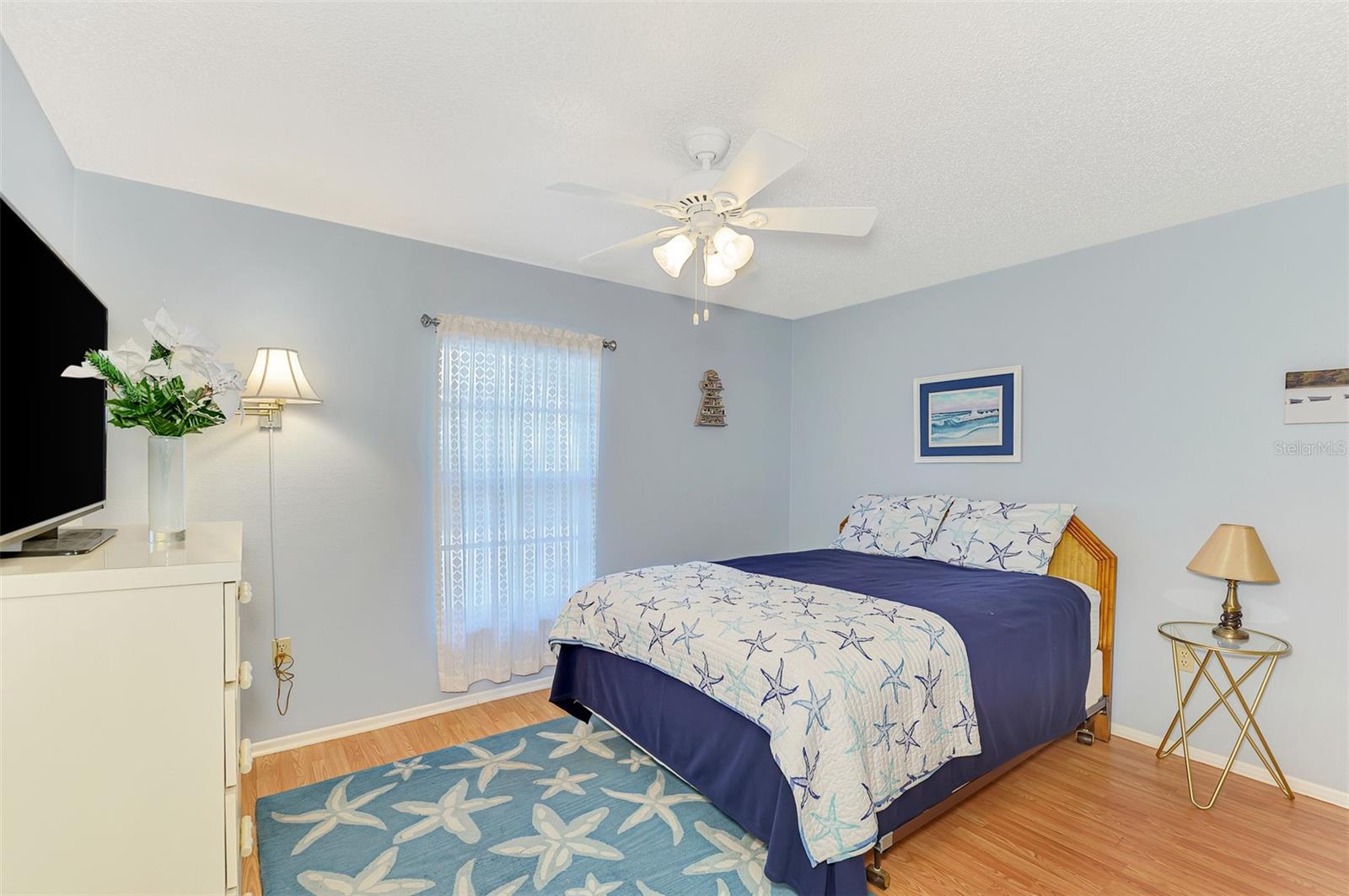 Image 22 of 53 For 320 Mission Trail N H