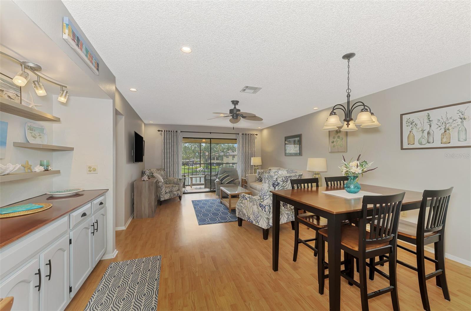 Image 29 of 53 For 320 Mission Trail N H