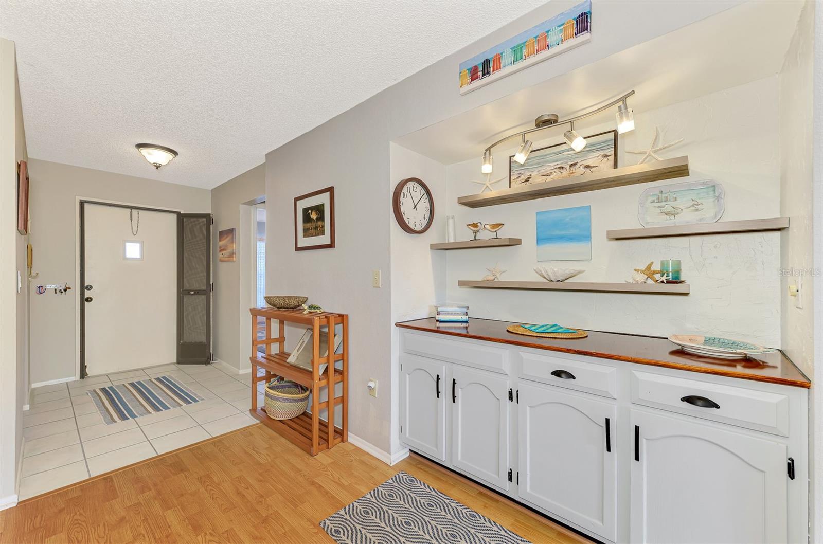 Image 30 of 53 For 320 Mission Trail N H