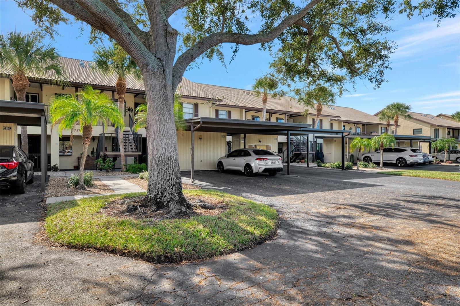 Image 45 of 53 For 320 Mission Trail N H