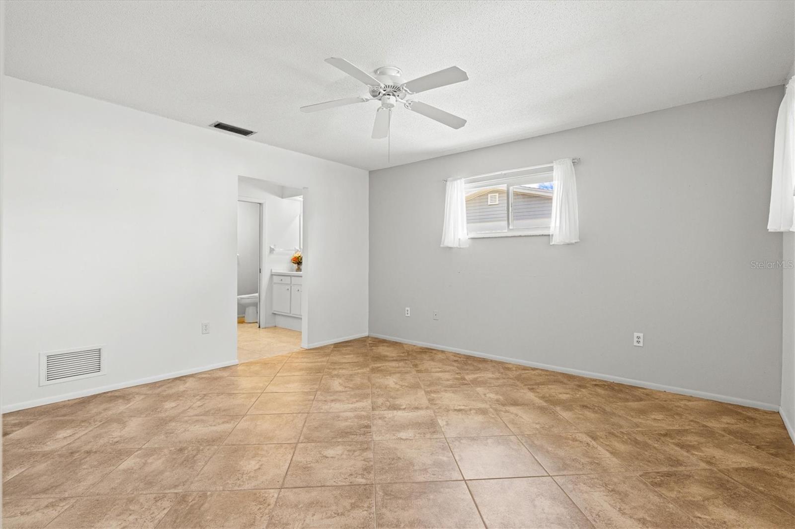 Image 26 of 80 For 1316 Fir Avenue