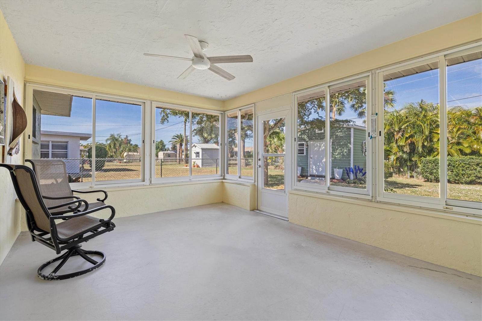 Image 44 of 80 For 1316 Fir Avenue