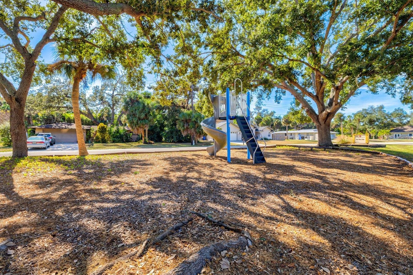 Image 72 of 80 For 1316 Fir Avenue