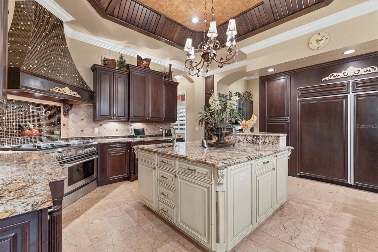 Image 24 of 98 For 3657 Tropicaire Boulevard