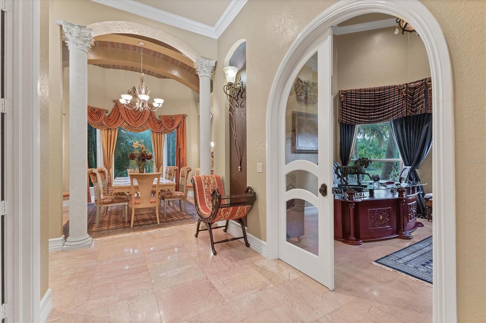 Image 37 of 98 For 3657 Tropicaire Boulevard