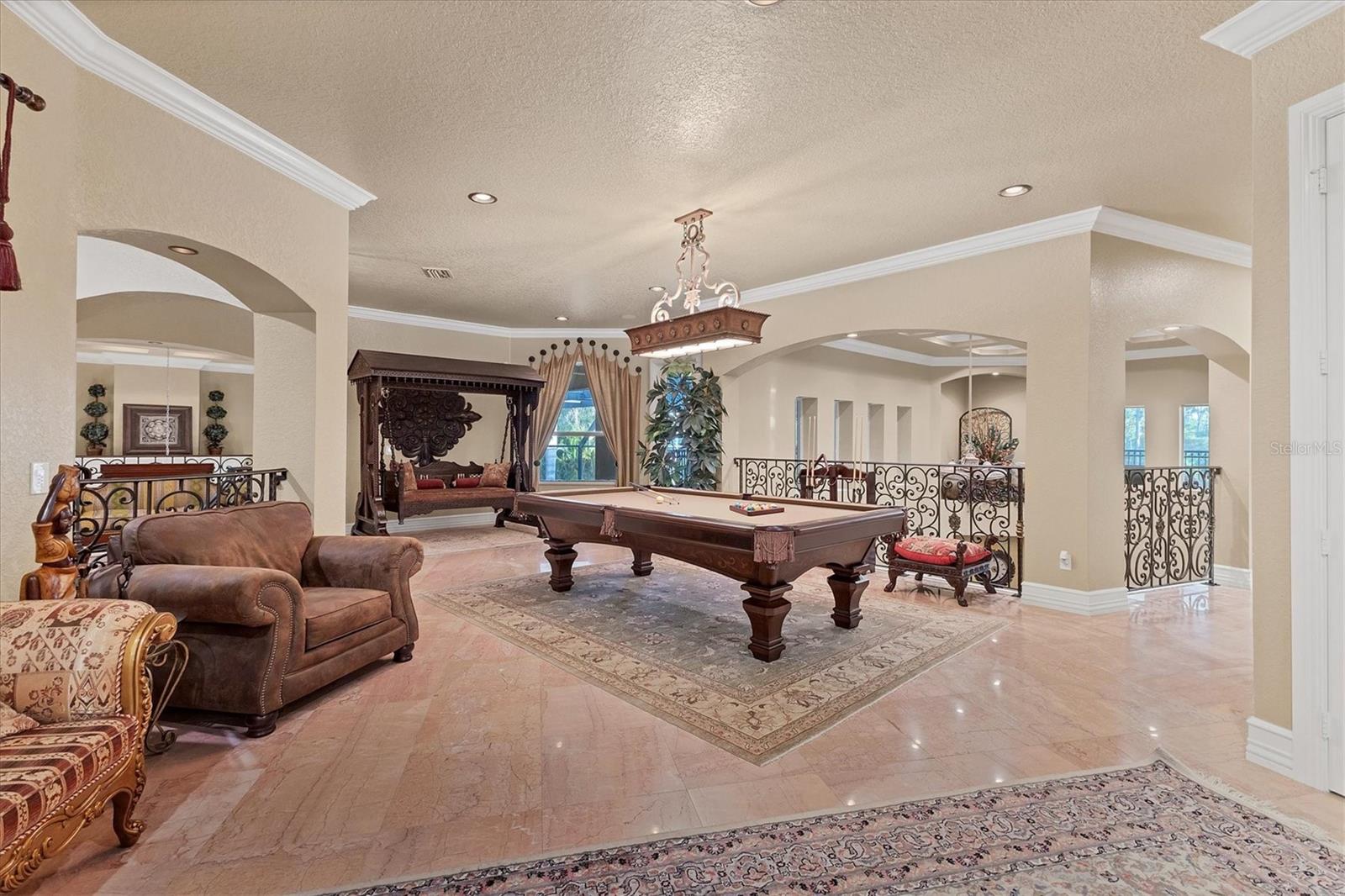 Image 45 of 98 For 3657 Tropicaire Boulevard