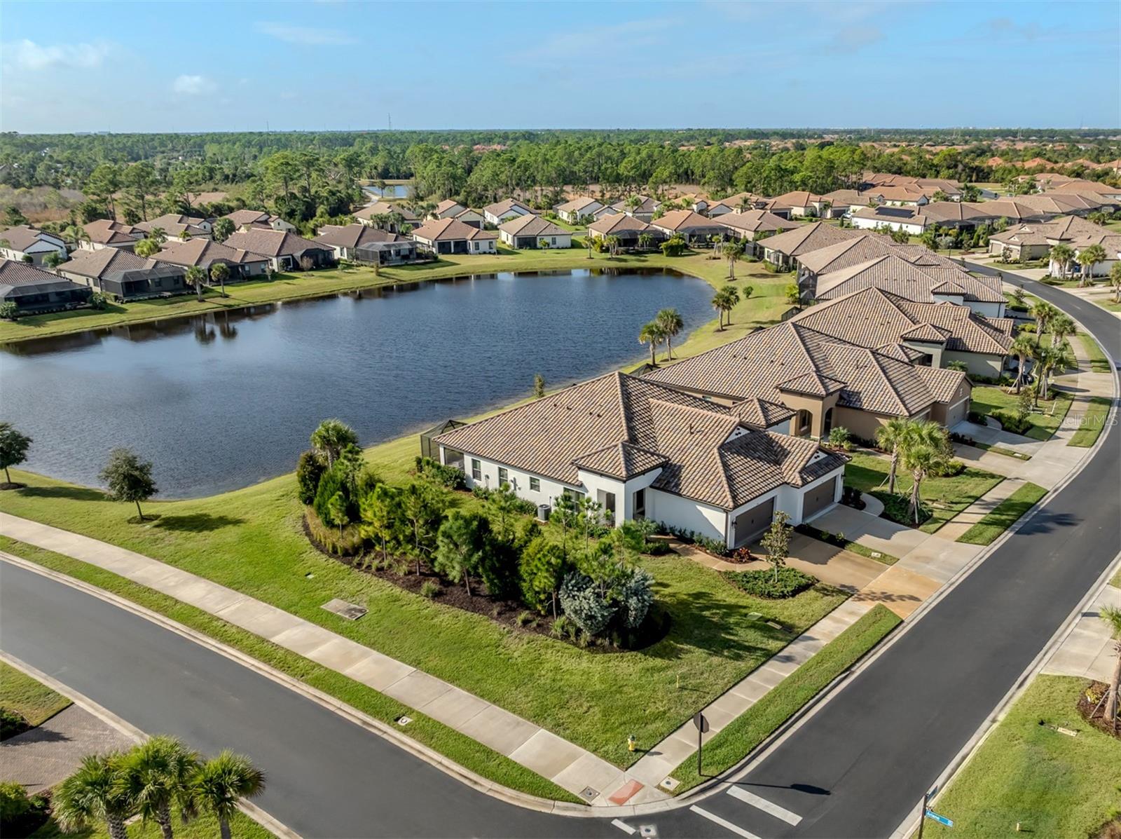 Image 2 of 47 For 200 Tracino Terrace