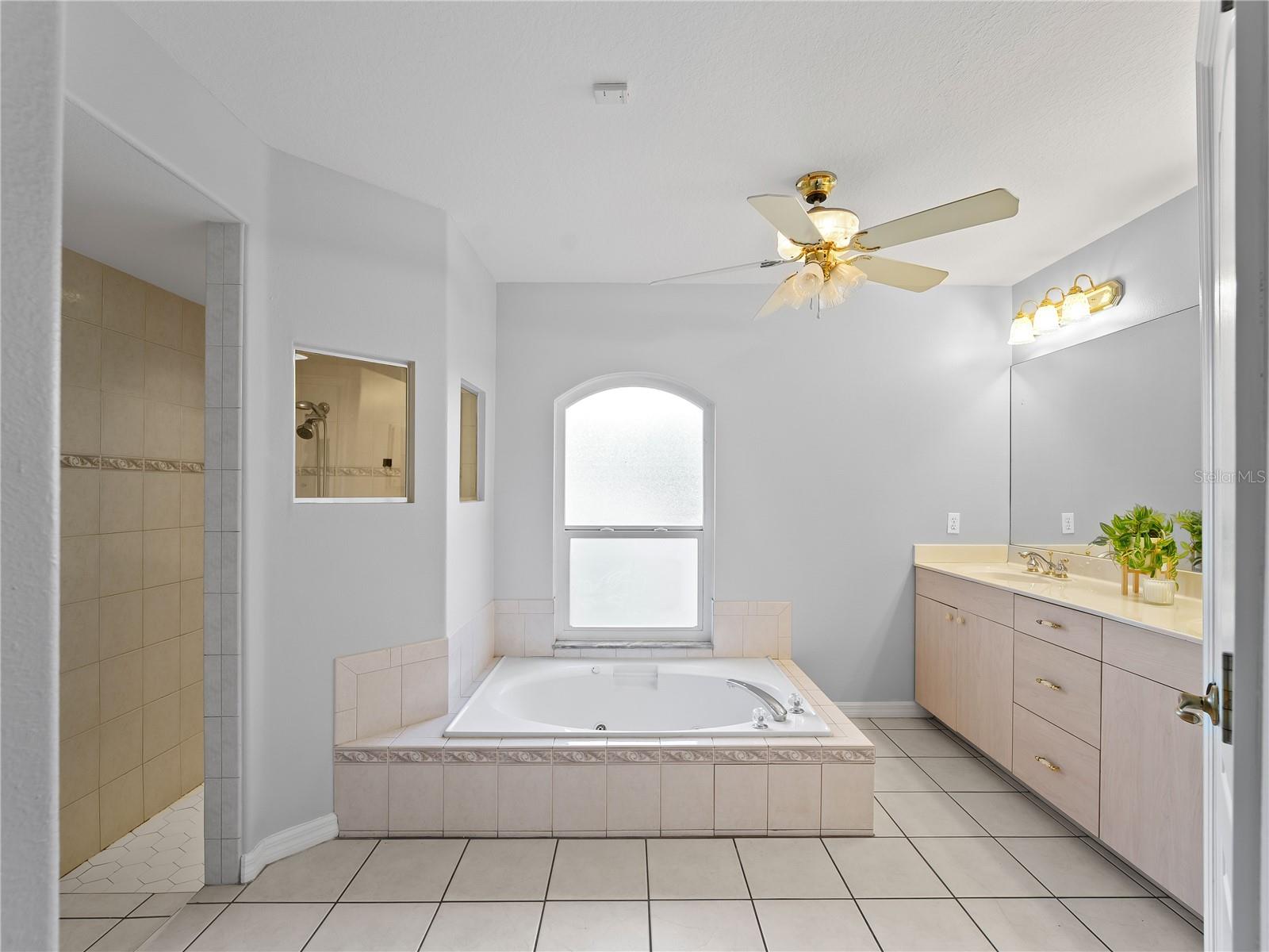 Image 20 of 54 For 1794 Oketo Street