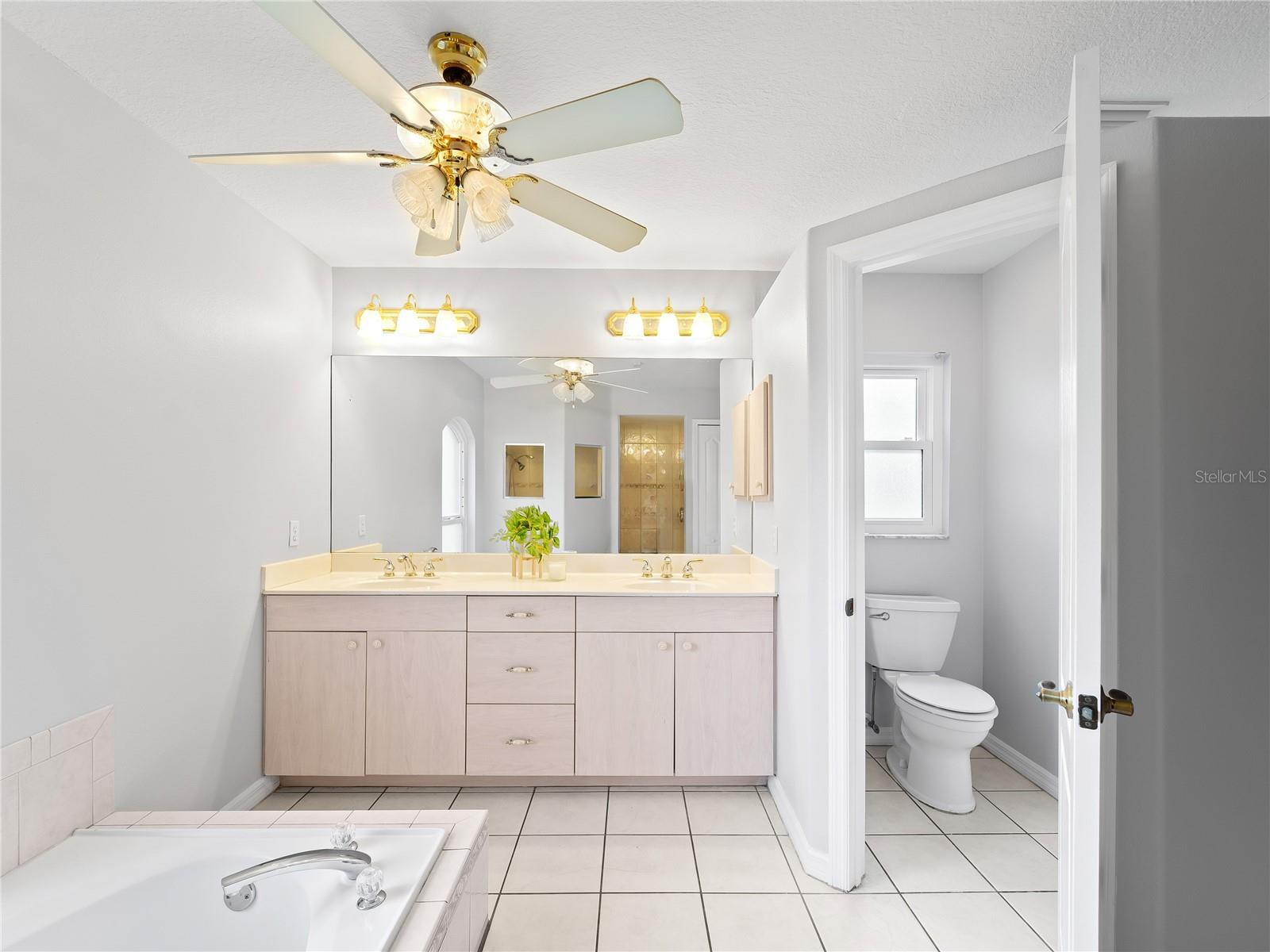 Image 22 of 54 For 1794 Oketo Street