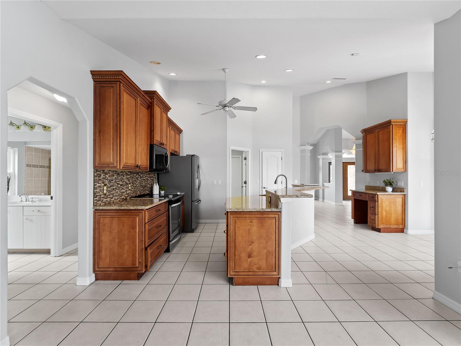 Image 28 of 54 For 1794 Oketo Street