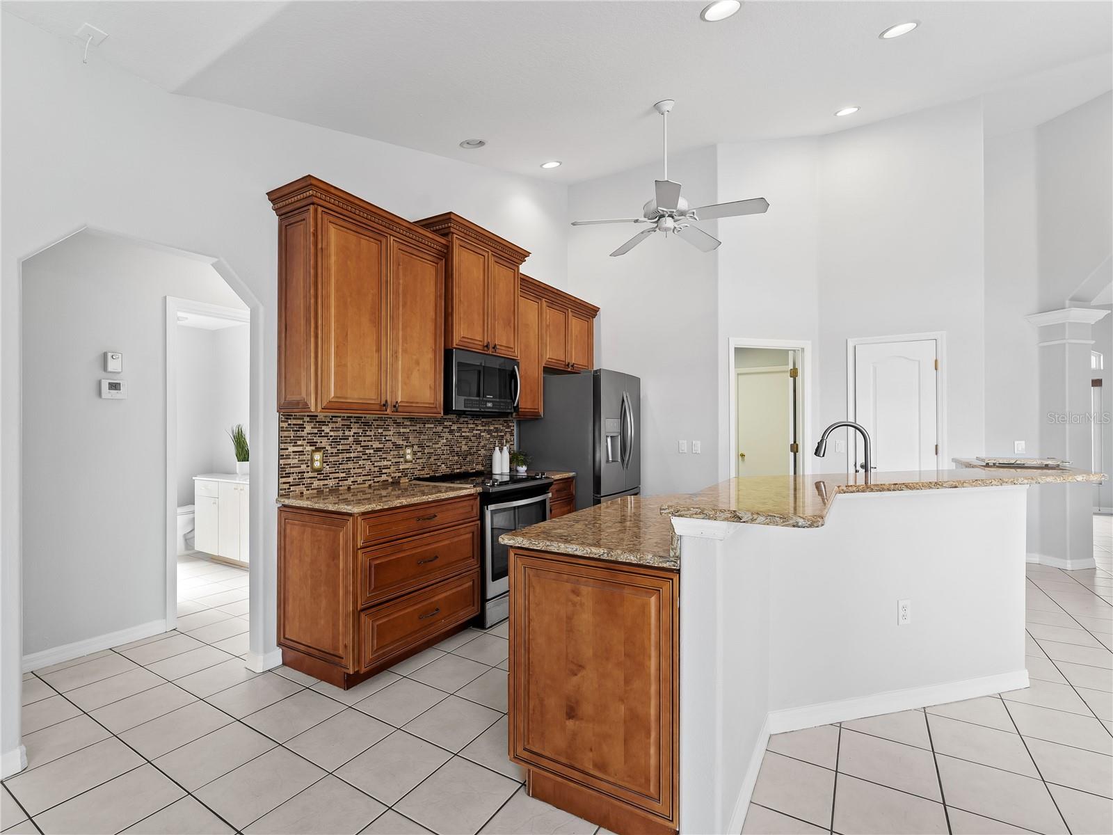 Image 29 of 54 For 1794 Oketo Street