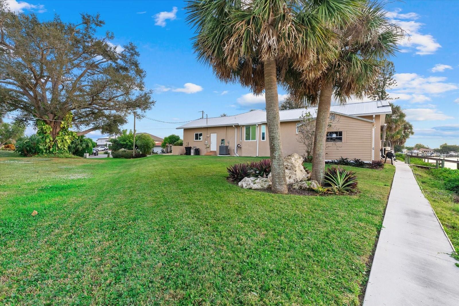 Image 42 of 54 For 1461 Marlin Street