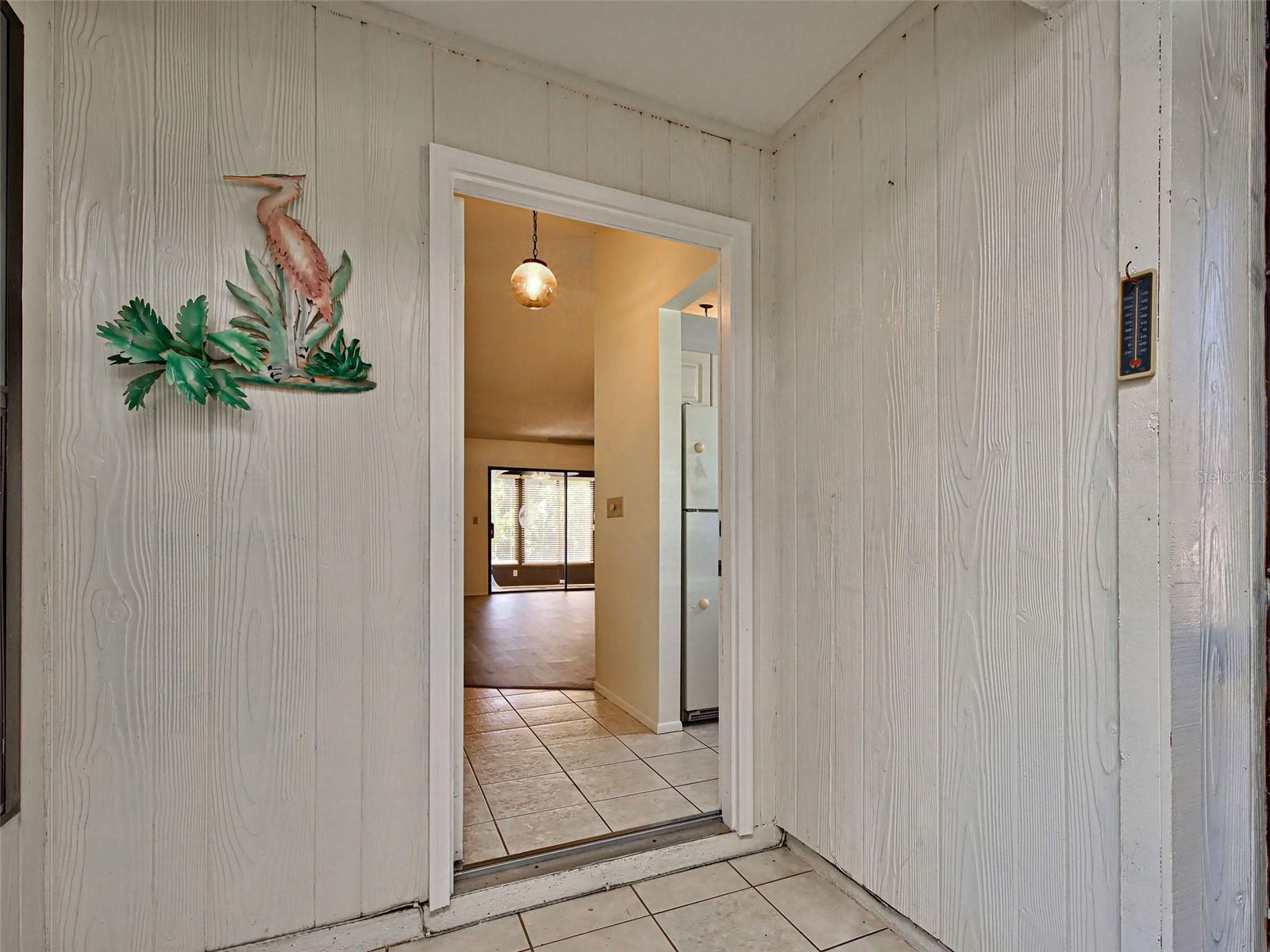 Image 11 of 75 For 1817 Curry Avenue 57