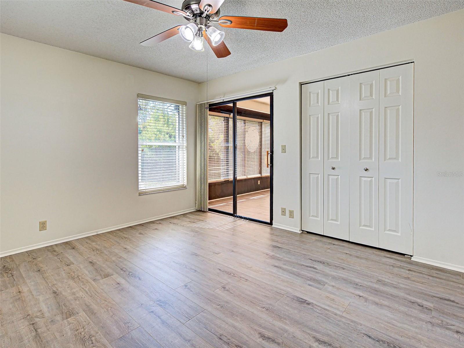 Image 30 of 75 For 1817 Curry Avenue 57