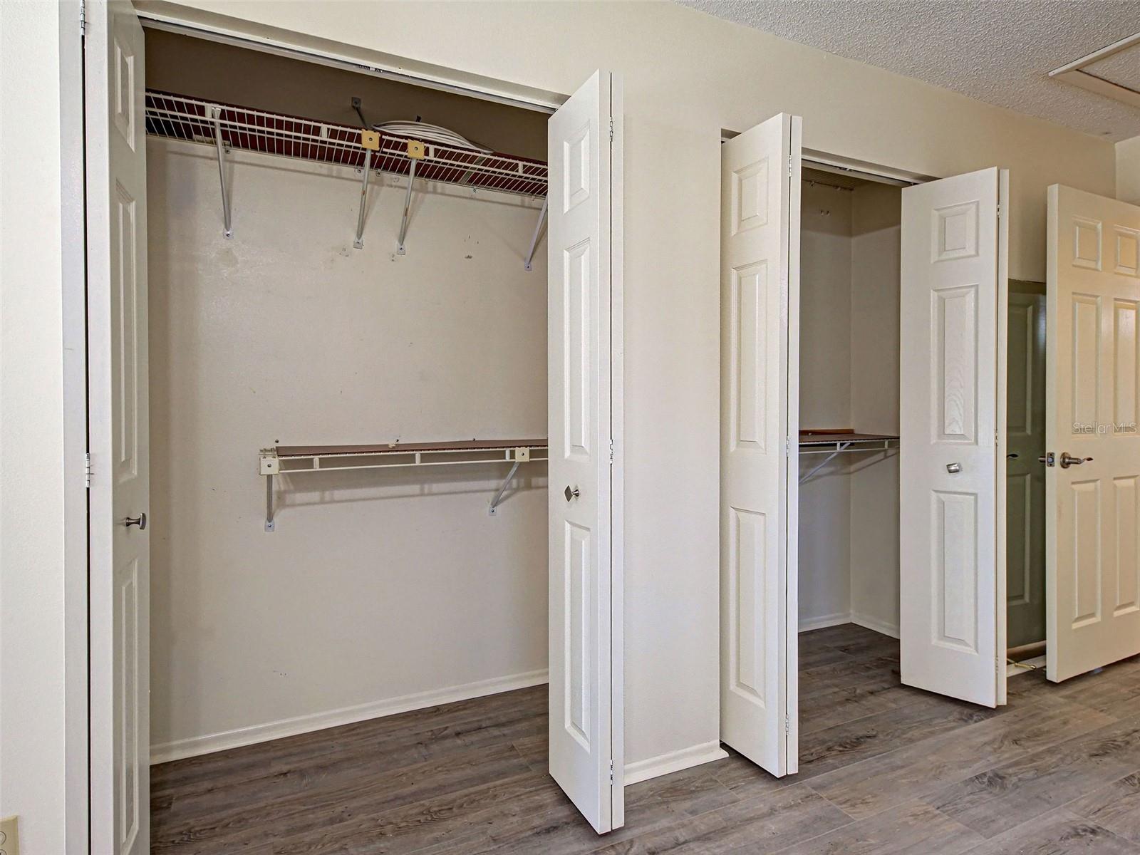 Image 32 of 75 For 1817 Curry Avenue 57