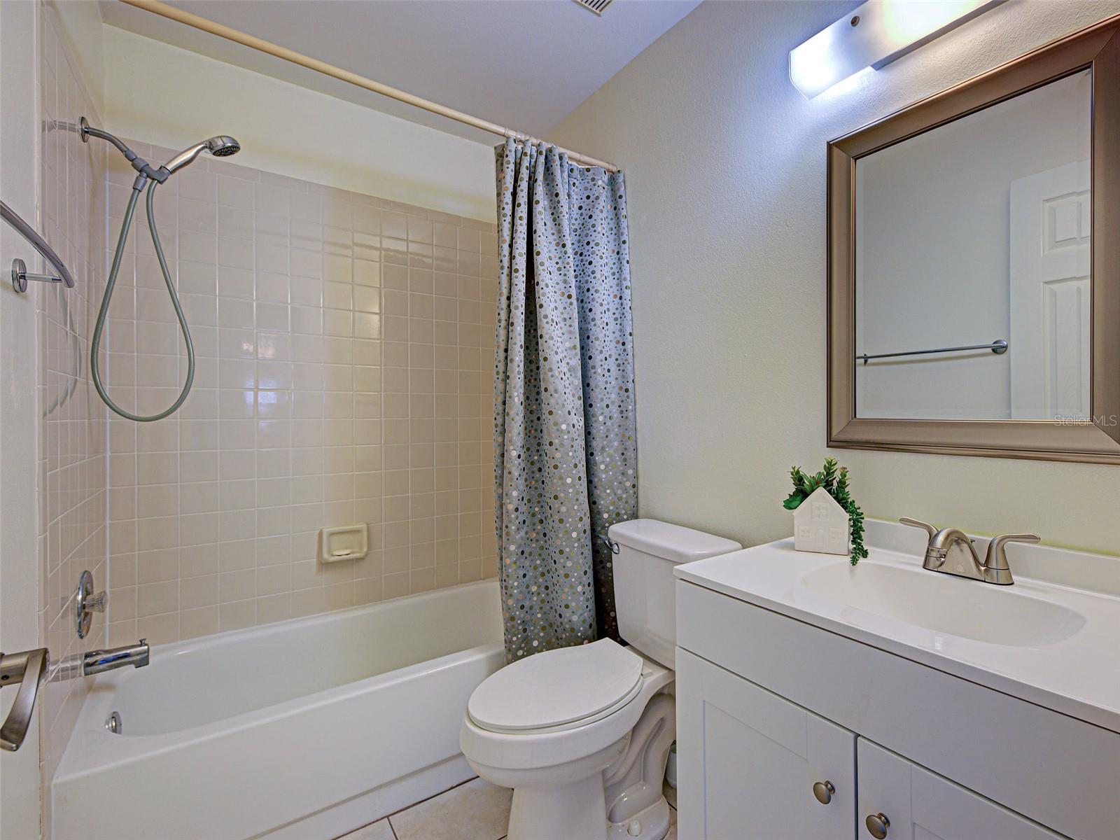 Image 38 of 75 For 1817 Curry Avenue 57