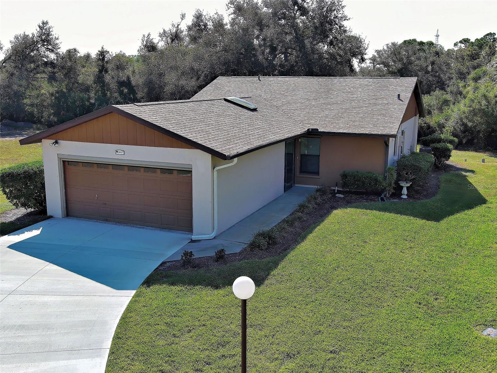 Image 4 of 75 For 1817 Curry Avenue 57