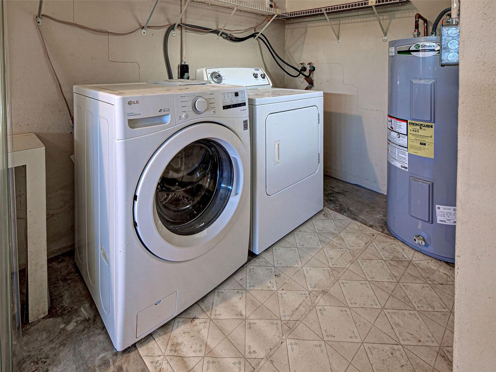 Image 40 of 75 For 1817 Curry Avenue 57