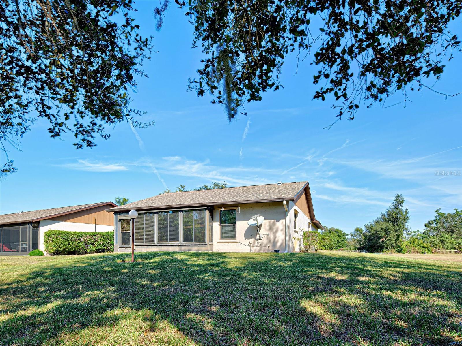 Image 45 of 75 For 1817 Curry Avenue 57