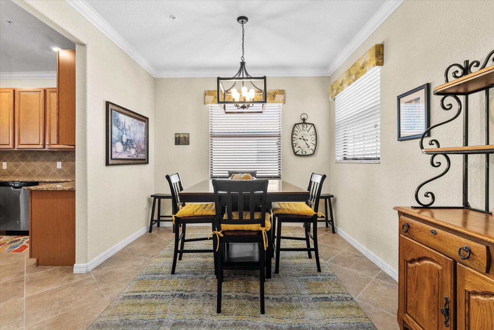 Image 16 of 51 For 20080 Ragazza Circle 202