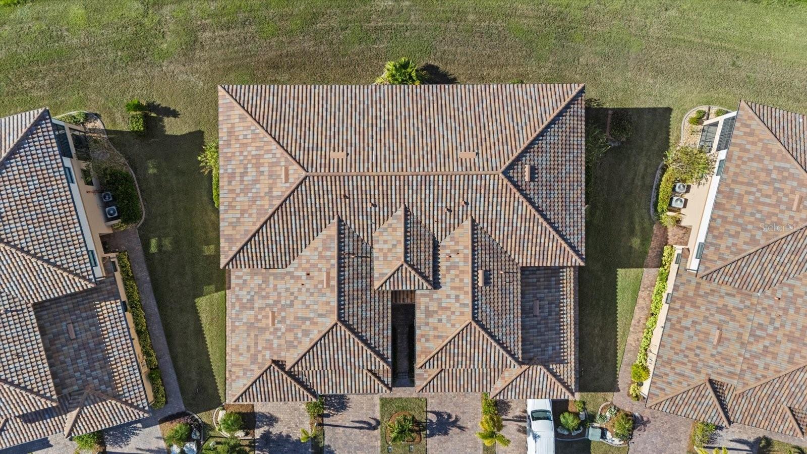 Image 34 of 51 For 20080 Ragazza Circle 202