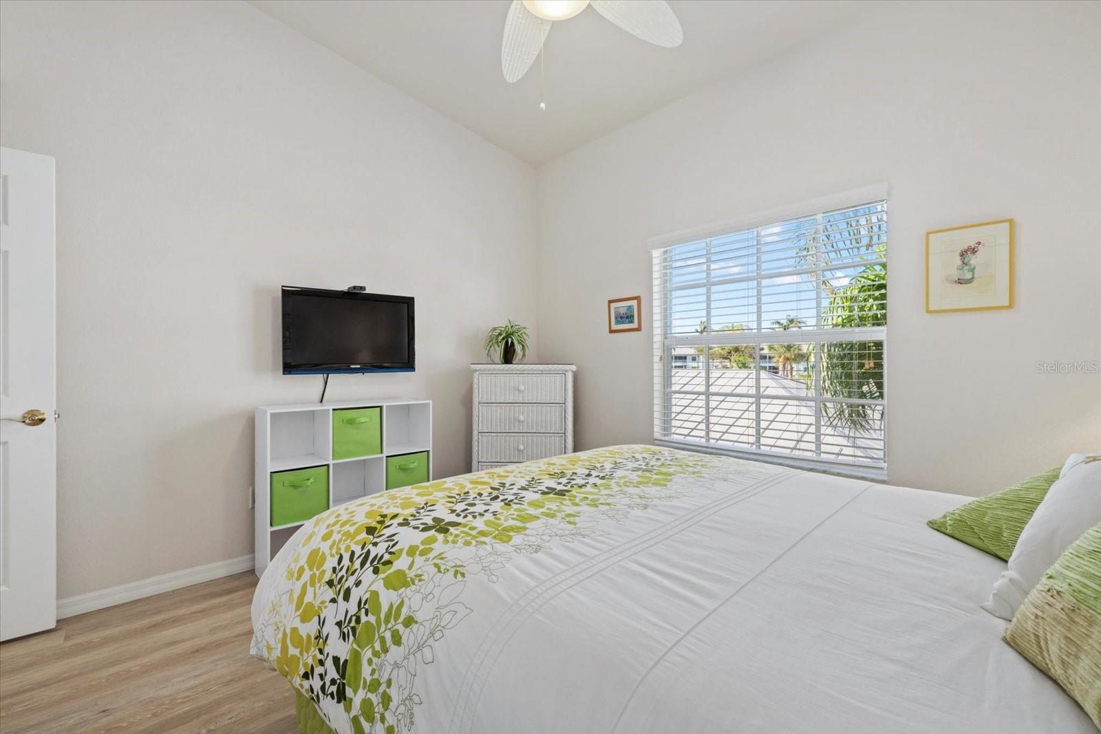 Image 25 of 42 For 5766 Sabal Trace Drive 203